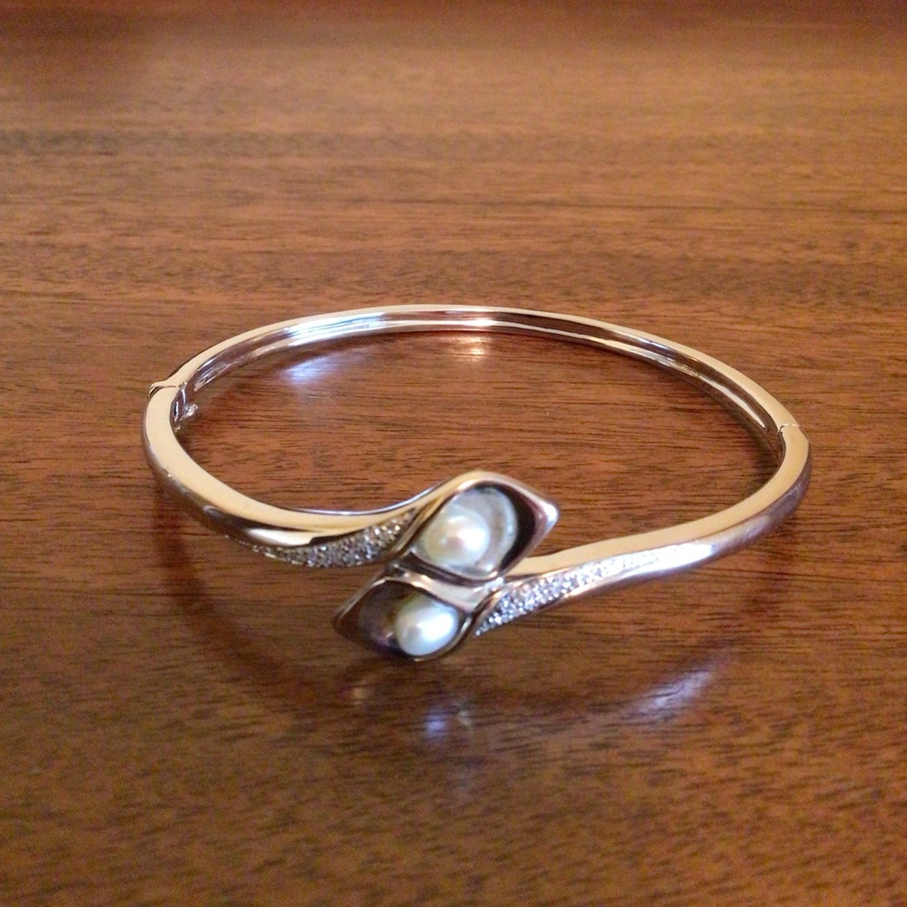 Cala Lily Sterling Silver & 14K Gold Pearl Bangle Bracelet